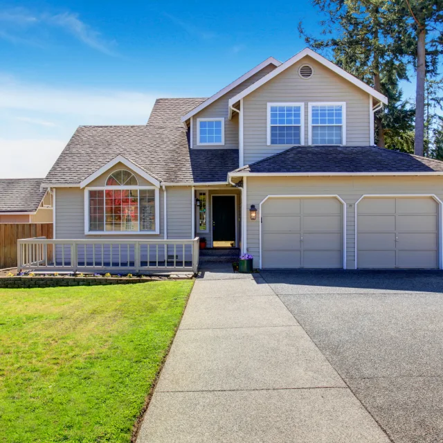 Offcenter Gray House Sq